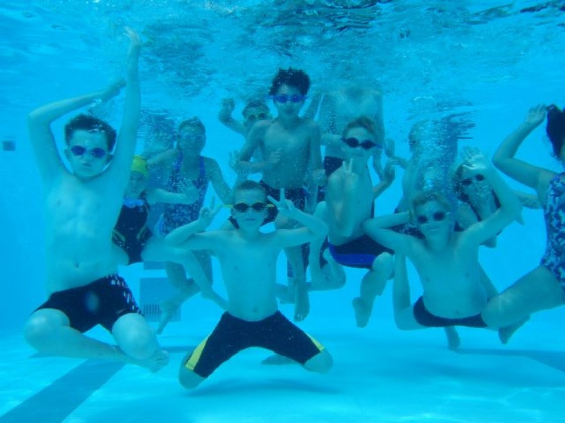 Påsklovsaktiviteter för sim- &amp; teknikskolor